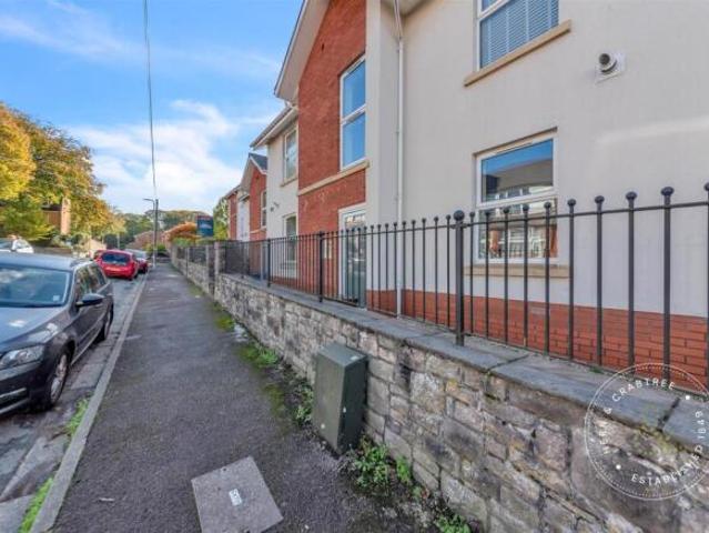 Apartment for sale in Canton, Cardiff