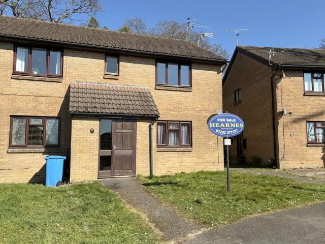 Apartment for sale in Creekmoor