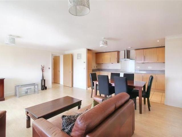 Apartment for sale in Heigham Grove, East Bank