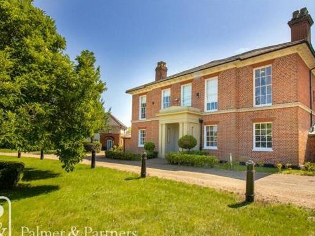 House for sale in Fordham Heath