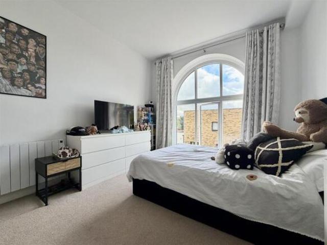 Apartment for sale in Gloucester, Gloucestershire