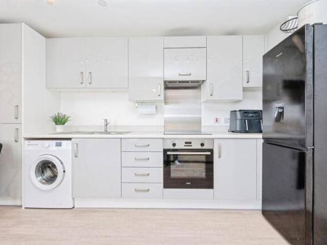 Apartment for sale in North Watford, Hertfordshire