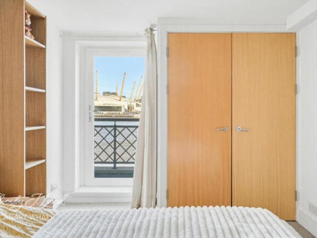 Apartment for sale in The Slade, Oxfordshire