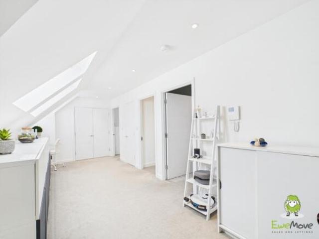 Apartment for sale in Priest Down, Hampshire