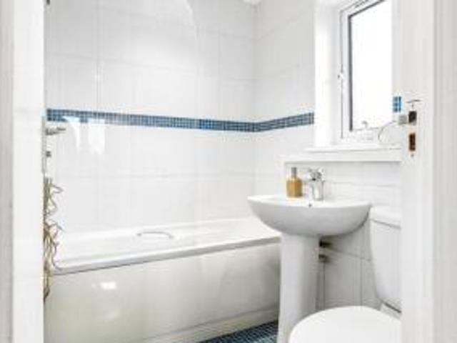 Apartment for sale in Mains Estate, Milngavie