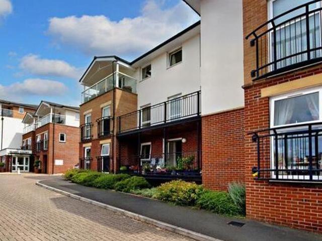 House for sale in St Thomas, Exeter