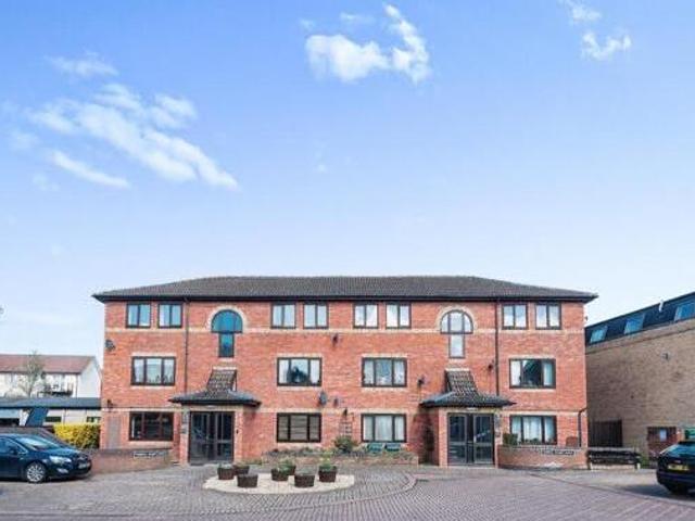 House for sale in The Slade, Oxfordshire