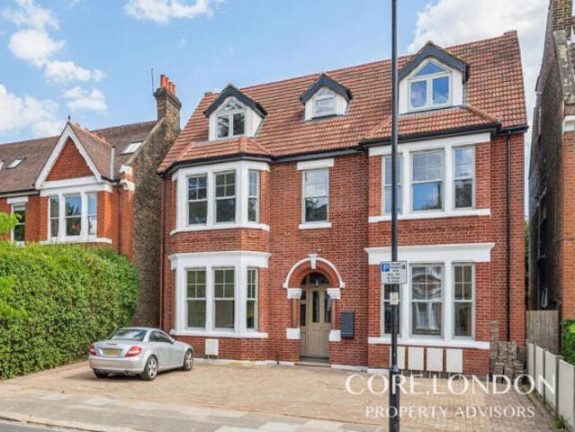 Apartment for sale in Cat Hill