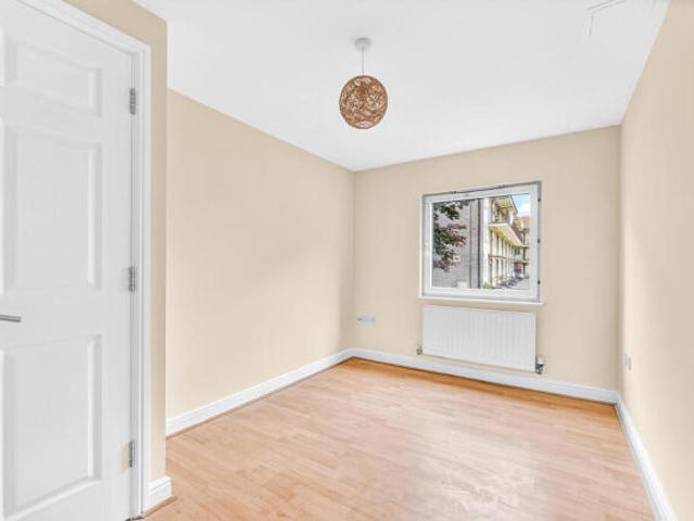 Apartment for sale in Winkfield