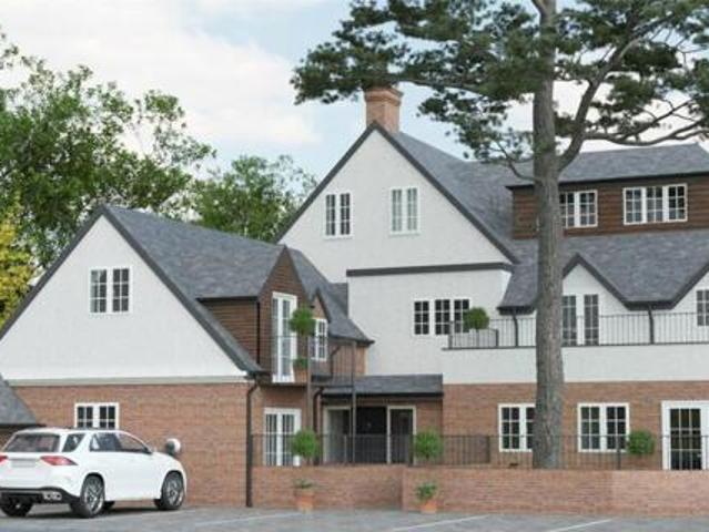 House for sale in Crowthorne