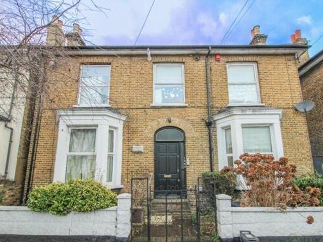 House for sale in Surrey