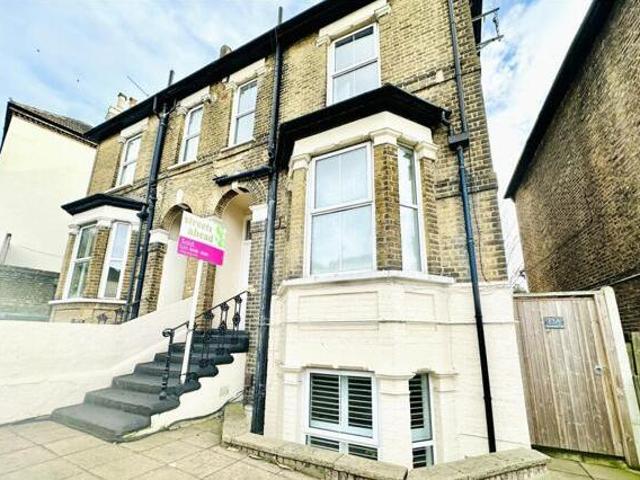 House for sale in Surrey, England