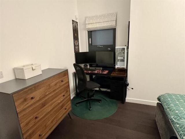 Apartment for sale in Chapeltown, West Yorkshire