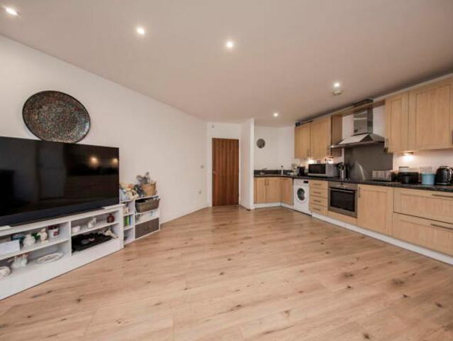 Apartment for sale in St James, Sandown Park