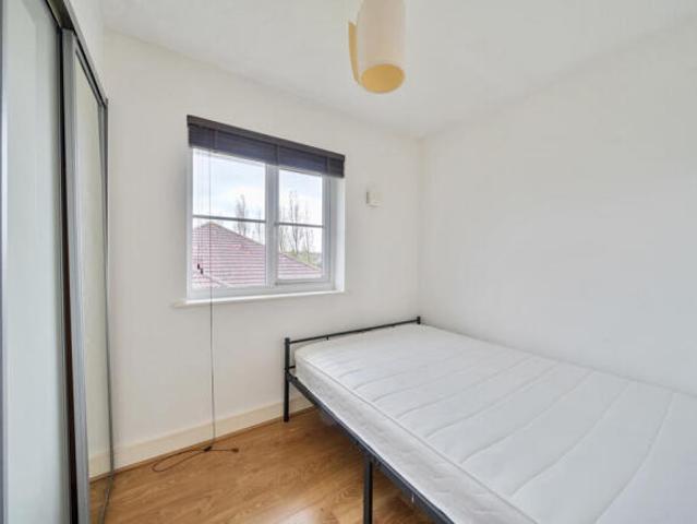Studio for sale in London Borough of Lewisham, Greater London
