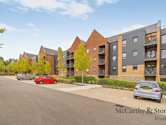 Apartment for sale in East Bank, Norfolk