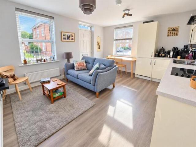 Apartment for sale in Great Denham, Bedford