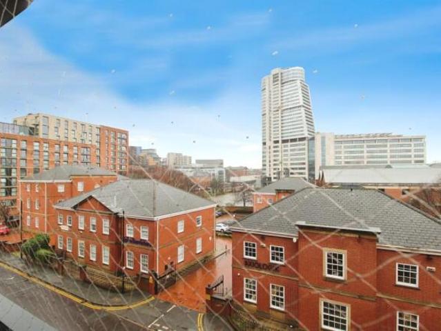 Apartment for sale in Culverstone Green, Hamerton