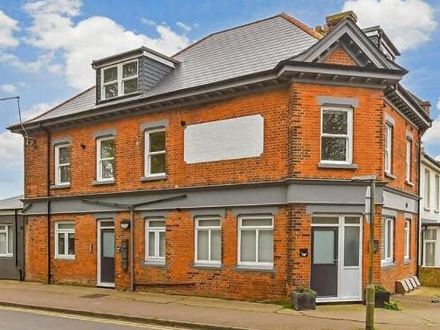 House for sale in Mill Hill, Ash