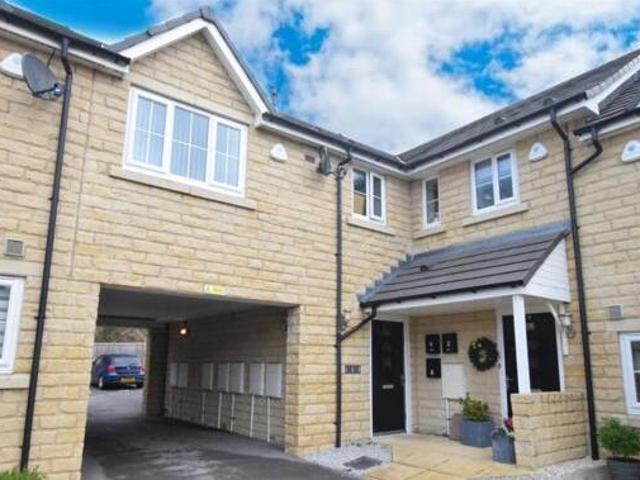 House for sale in Stubbin, Deepcar