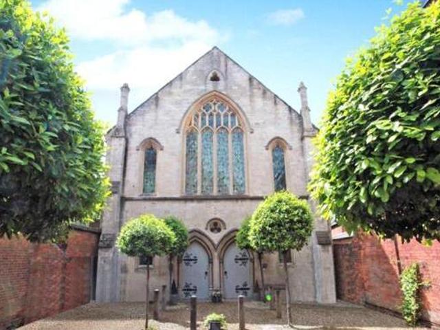 House for sale in Devizes, Wiltshire
