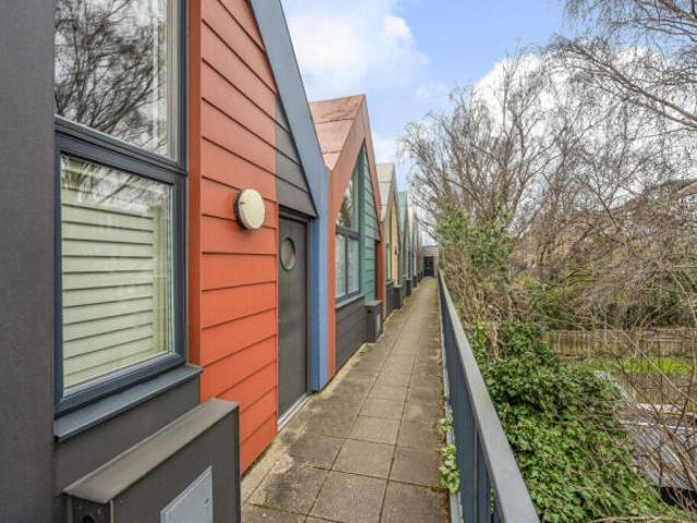 Apartment for sale in Cat Hill