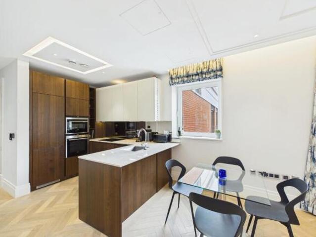 Apartment for sale in Westminster, Greater London