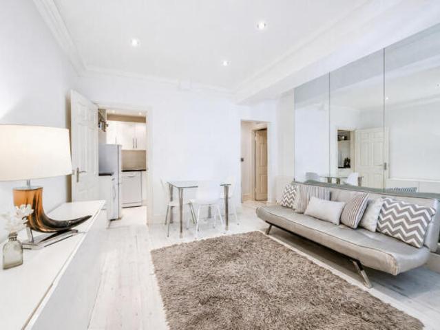 Apartment for sale in Cat Hill