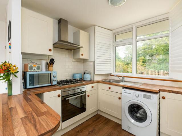 Apartment for sale in Dulwich Village, Greater London