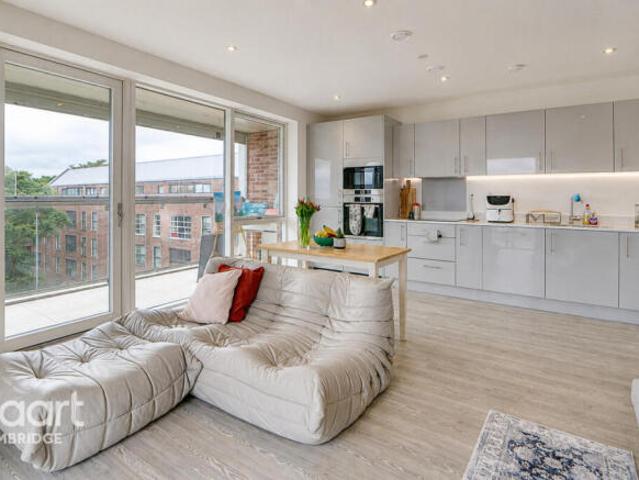 Apartment for sale in Arbury, Cambridgeshire
