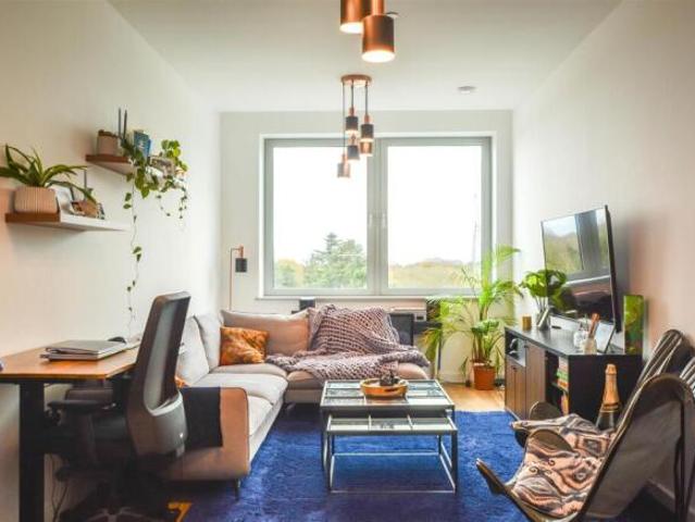 Apartment for sale in Navestock Side, Essex