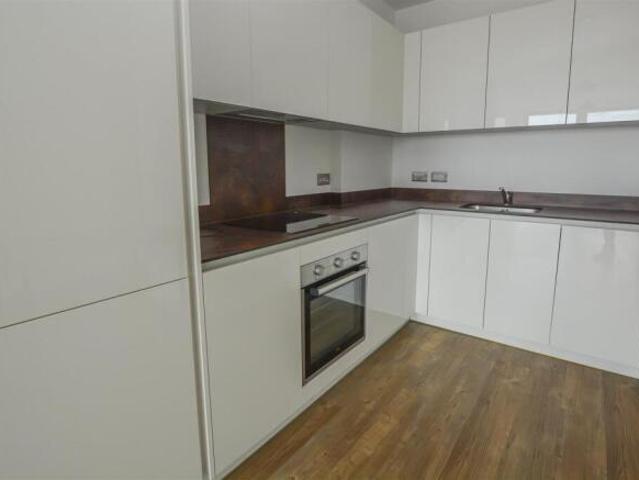 Apartment for sale in Navestock Side, Essex