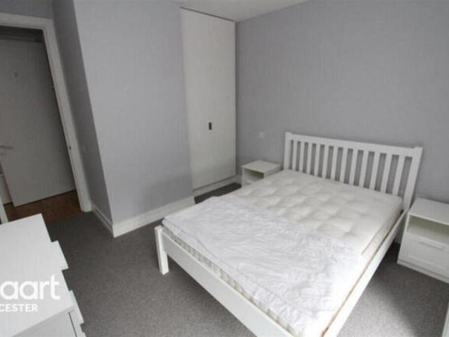 Apartment for sale in Black Friars, Old Wharf