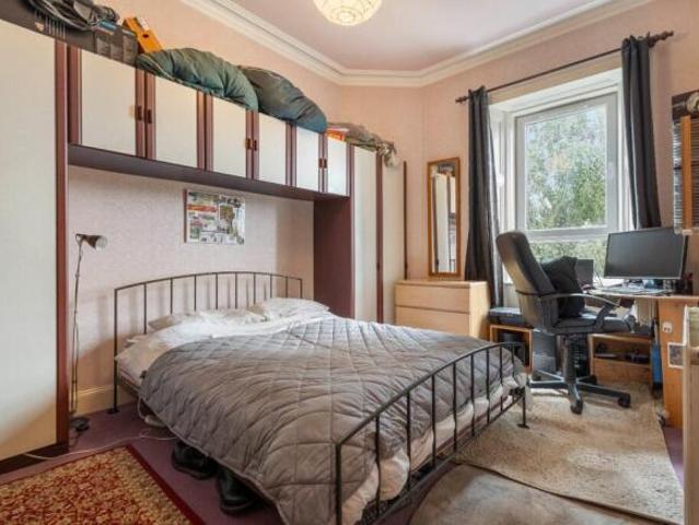 Apartment for sale in Broughton, Scotland