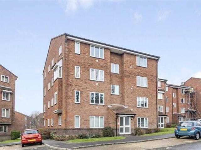 House for sale in Perryfields, West Sussex