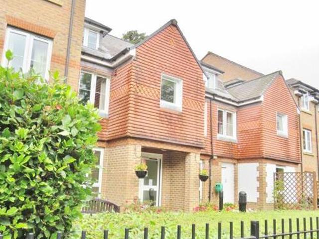 House for sale in Perryfields, West Sussex