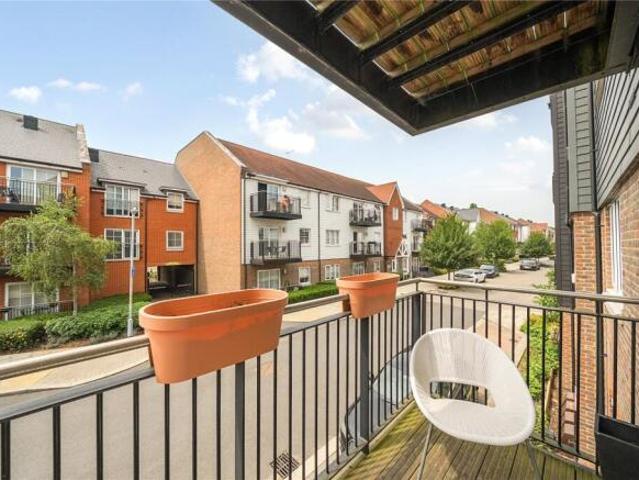 Apartment for sale in The Butts, Kent