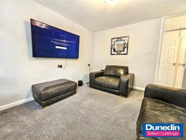 Apartment for sale in Rednal, West Midlands