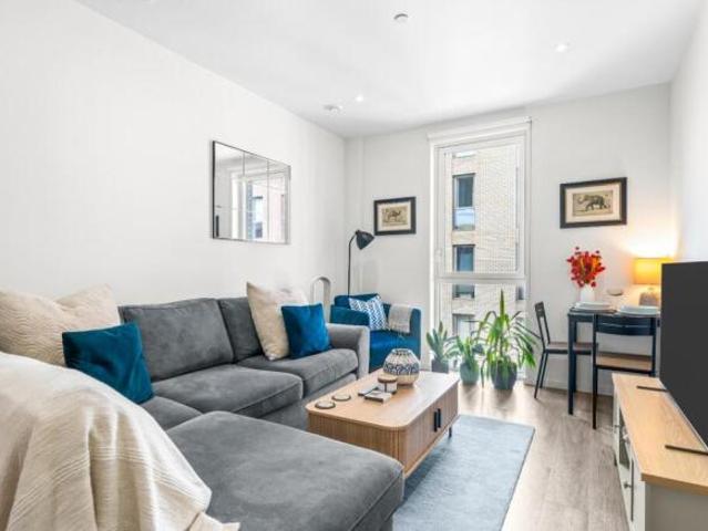 Apartment for sale in Brighton, Brighton and Hove