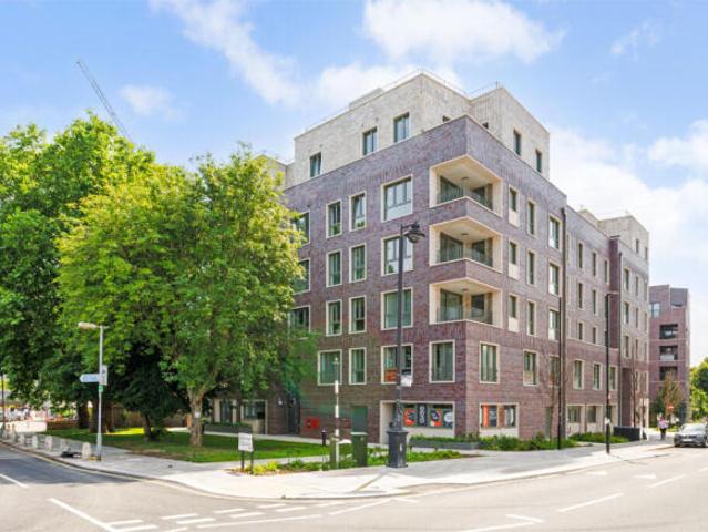 Apartment for sale in Camden Town, Greater London