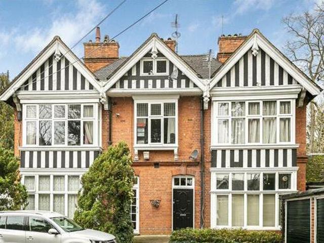 House for sale in Ripley Springs, Runnymede