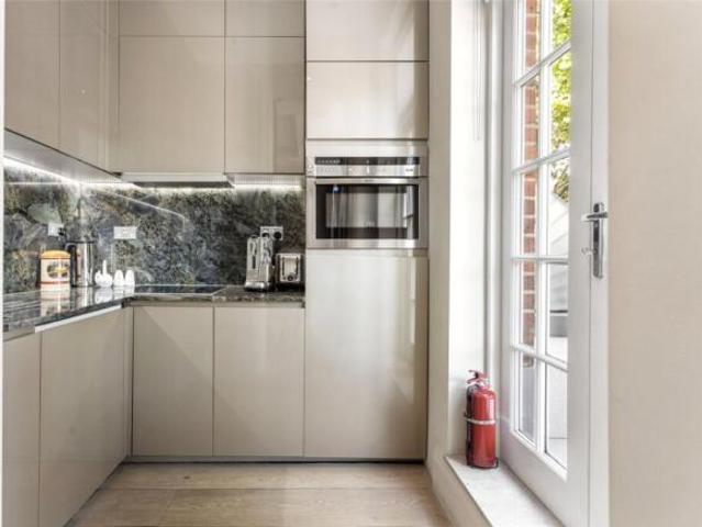 Apartment for sale in Kensal Town, Maida Vale