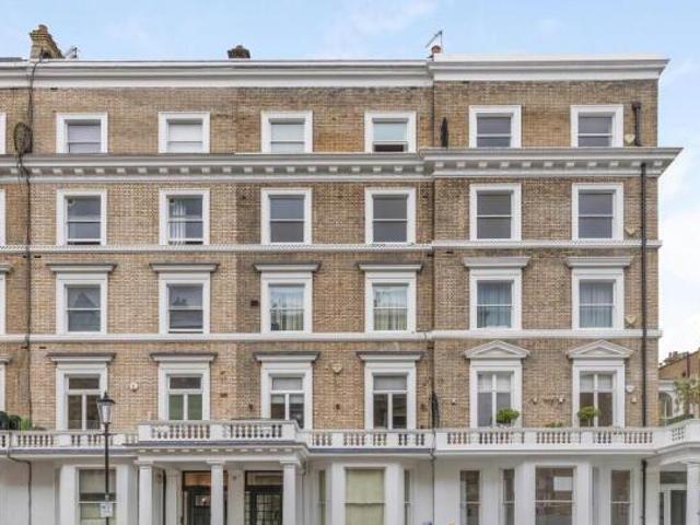Apartment for sale in South Kensington, Greater London