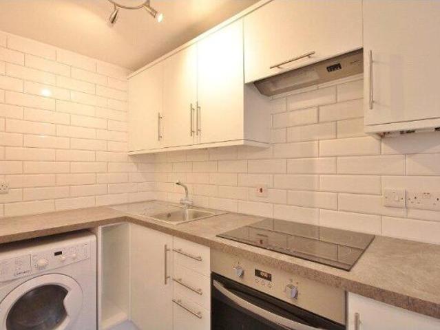 Apartment for sale in The Slade, Oxfordshire