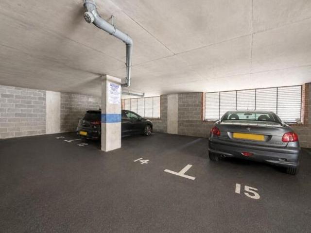 Apartment for sale in Alton Barnes, Essex