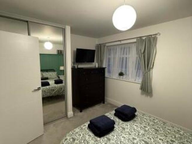 Apartment for sale in Watford, Hertfordshire