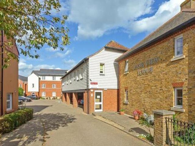 House for sale in Preston, Oad Street