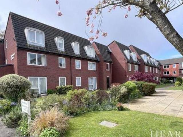 House for sale in Tricketts Cross, Ferndown