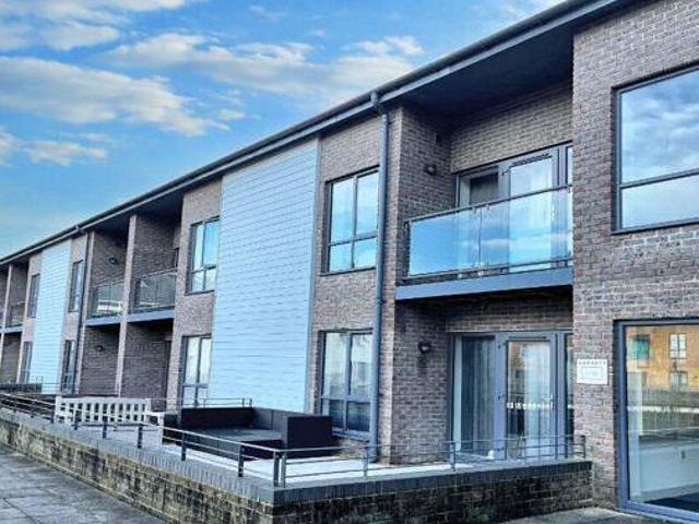 House for sale in Swindon