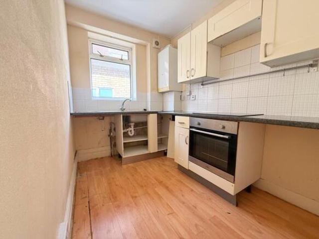 Apartment for sale in Bournemouth